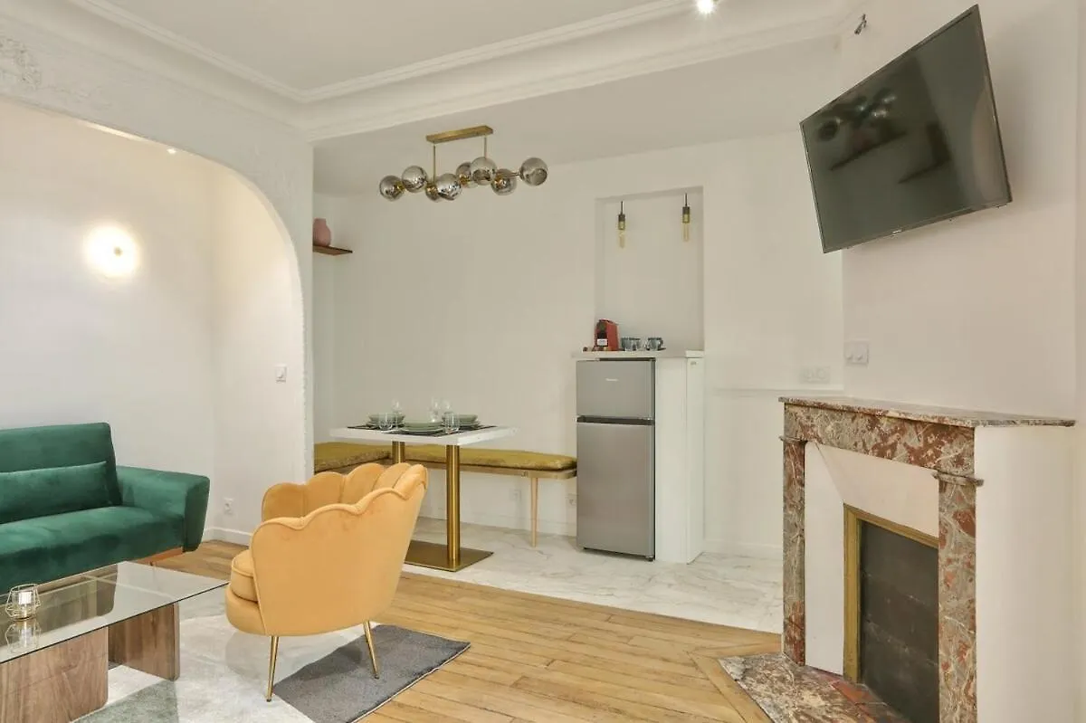 Apartament Charment Appartement Sacree Coeur Montmartre Paryż Francja