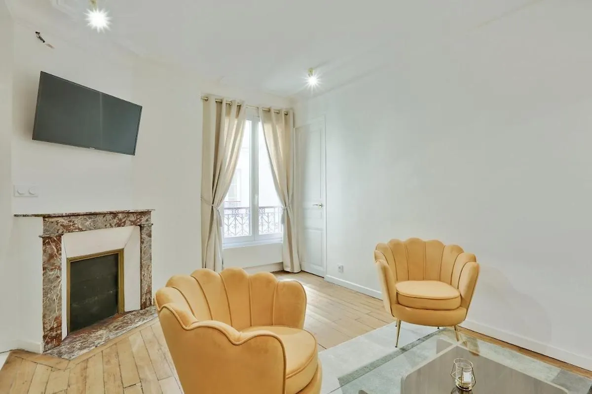 Charment Appartement Sacree Coeur Montmartre Paris Apartment